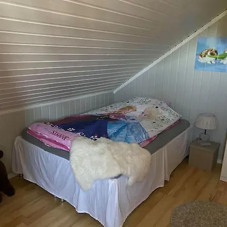 Eksklusiv Enebolig Med Utendors Boblebad Sortland